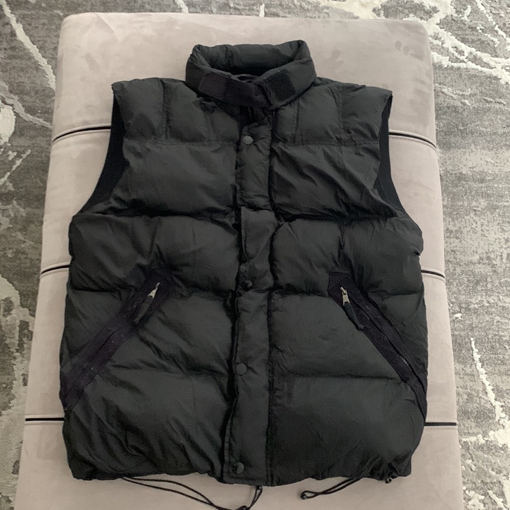ProjekRaw Men’s Black Puffer Vest size Large